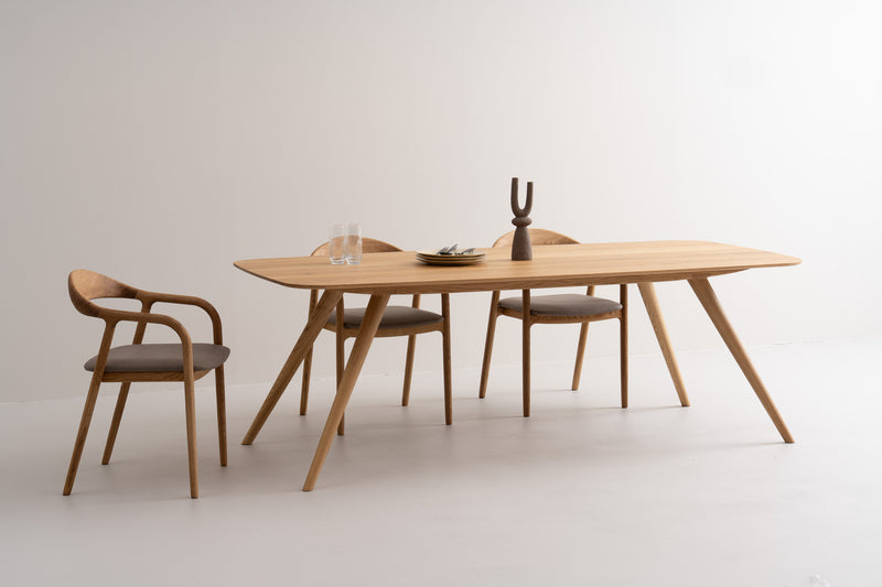 TAVI | Table à manger
