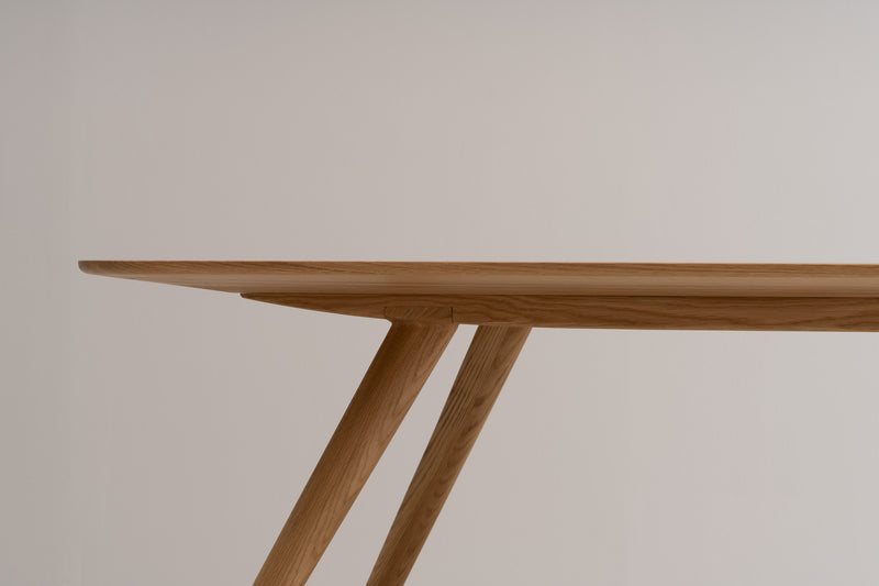 TAVI | Table à manger