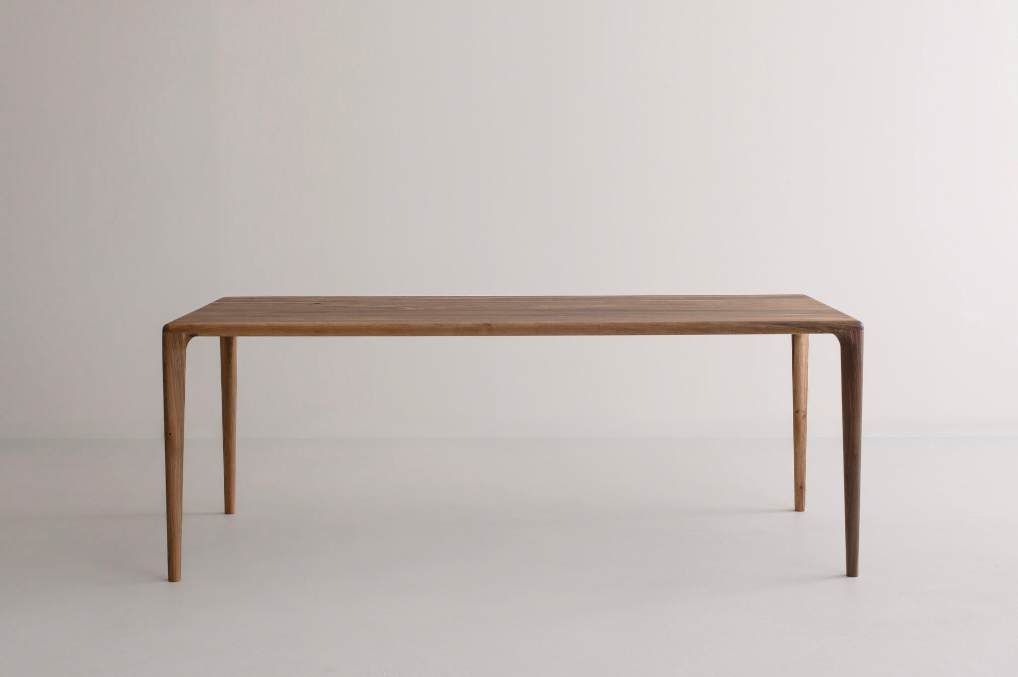 LÜNA | Dining Table image 41