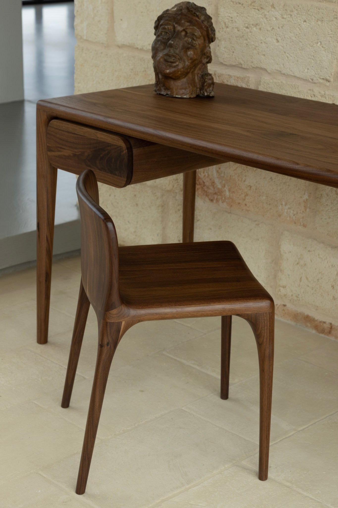 LÜNA Low Chair
