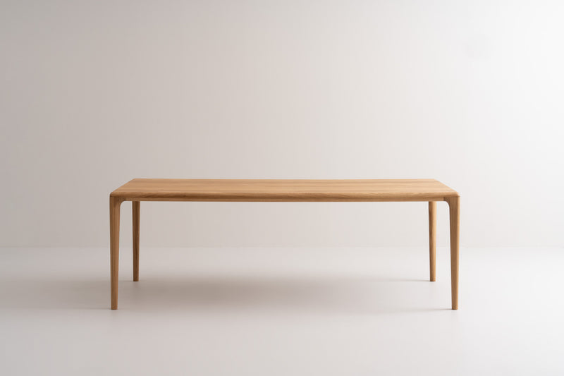 LÜNA S | Dining Table