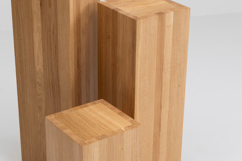 VITALI | Pedestal