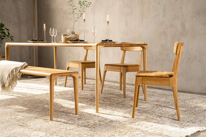 LÜNA | Dining Table