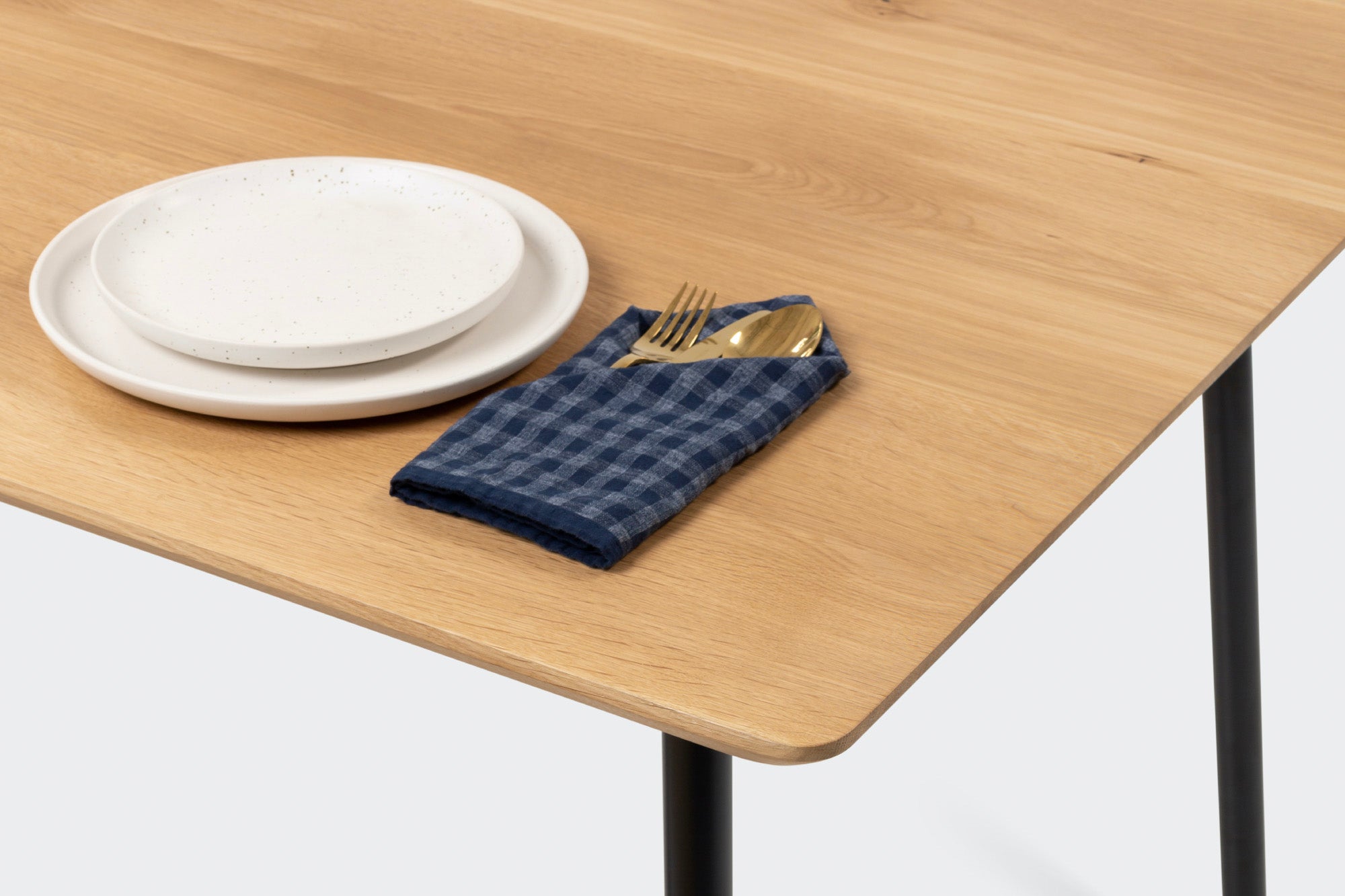 MARTA | Esstisch aus Eiche