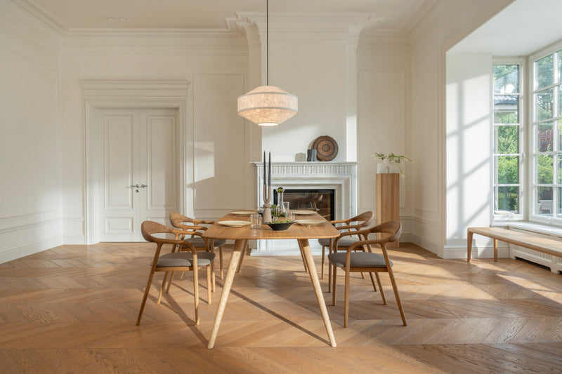 TAVI | Table à manger