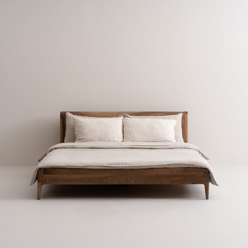LÜNA | Bedframe