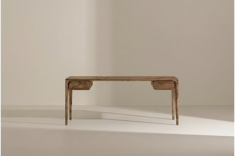 LUNA Desk