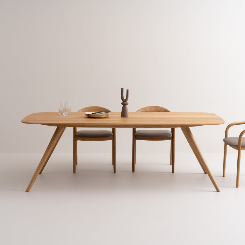 TAVI | Table à manger