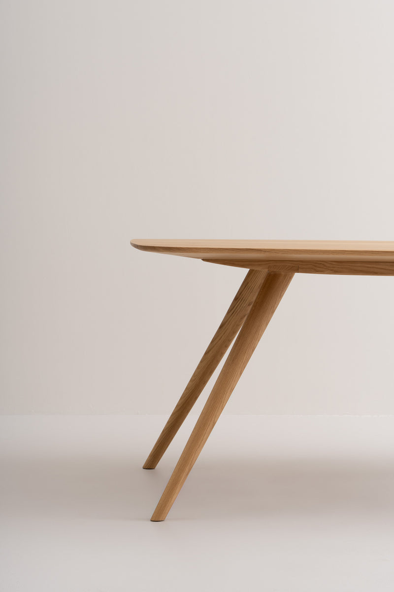 TAVI | Table à manger