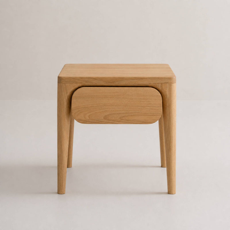 LÜNA Side Table