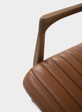 LAICA | Sessel mit Ottomane image 13